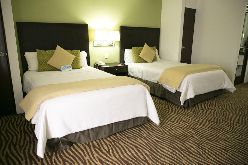 Quality Inn Nuevo Laredo Exterior foto
