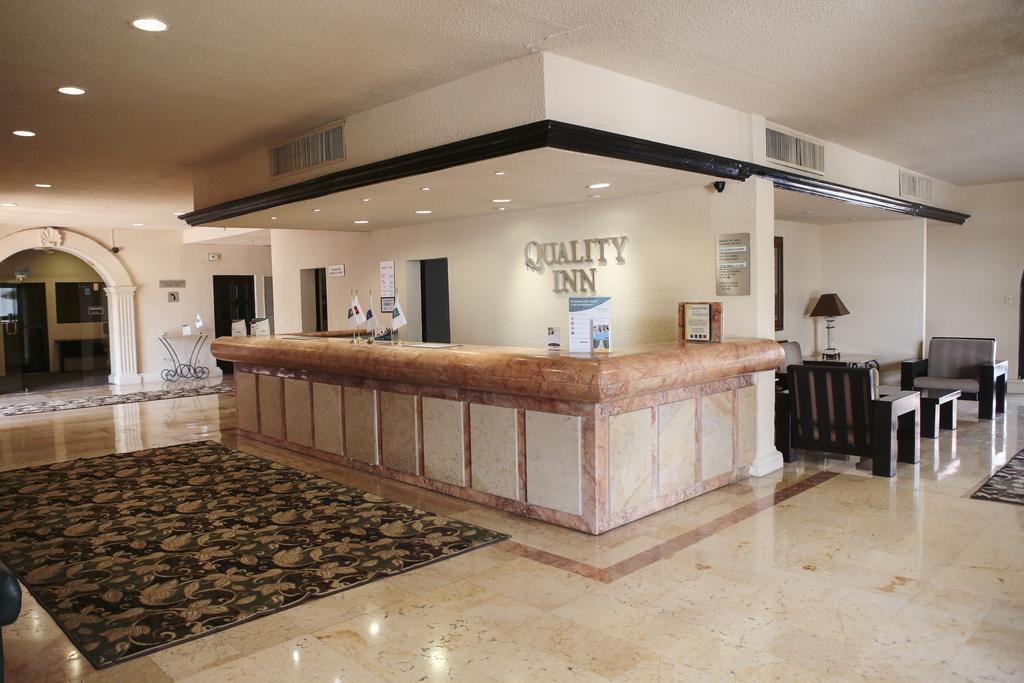 Quality Inn Nuevo Laredo Exterior foto